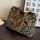 Leopardo - Bolsa com Padrão Selvagem