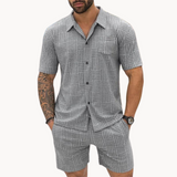 Paita ja Shortsit - Retro