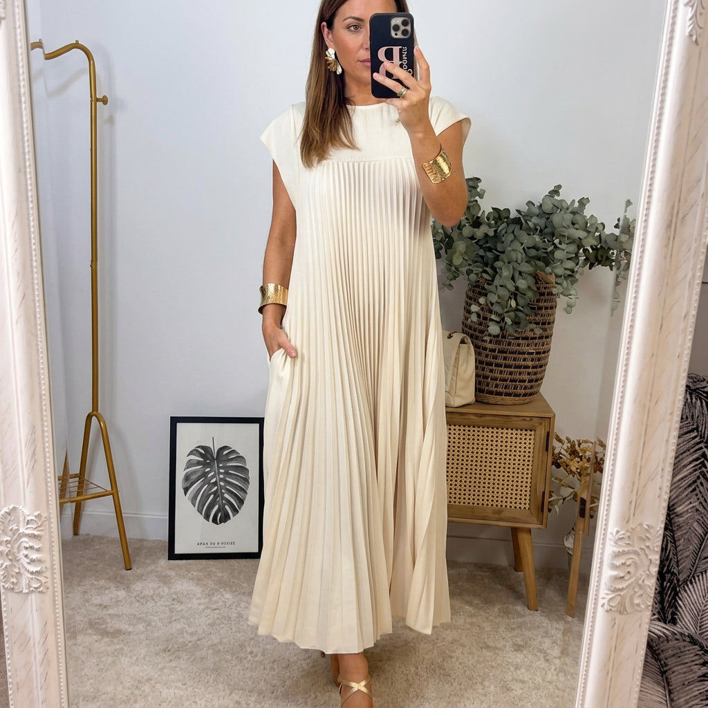 Ana - Ajaton Mukavuusmekko